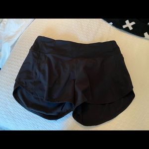NWOT Lululemon Speed Up Shorts